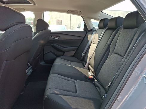 Used 2025 Honda Accord SE image 10