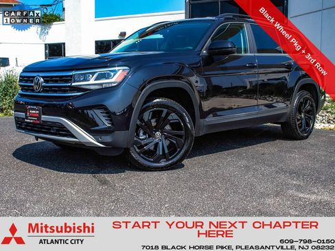 Used 2023 Volkswagen Atlas SE w/ Black Wheel Package AWD/4WD image 1