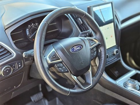 Used 2022 Ford Edge SEL w/ Convenience Package image 19