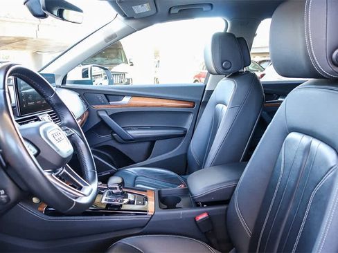 Used 2023 Audi Q5 2.0T Premium Plus image 19