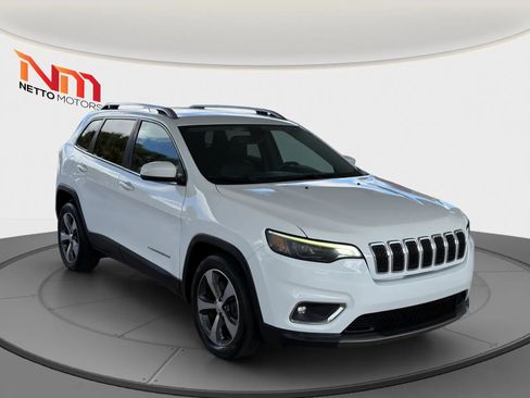 Used 2019 Jeep Cherokee Limited FWD image 7