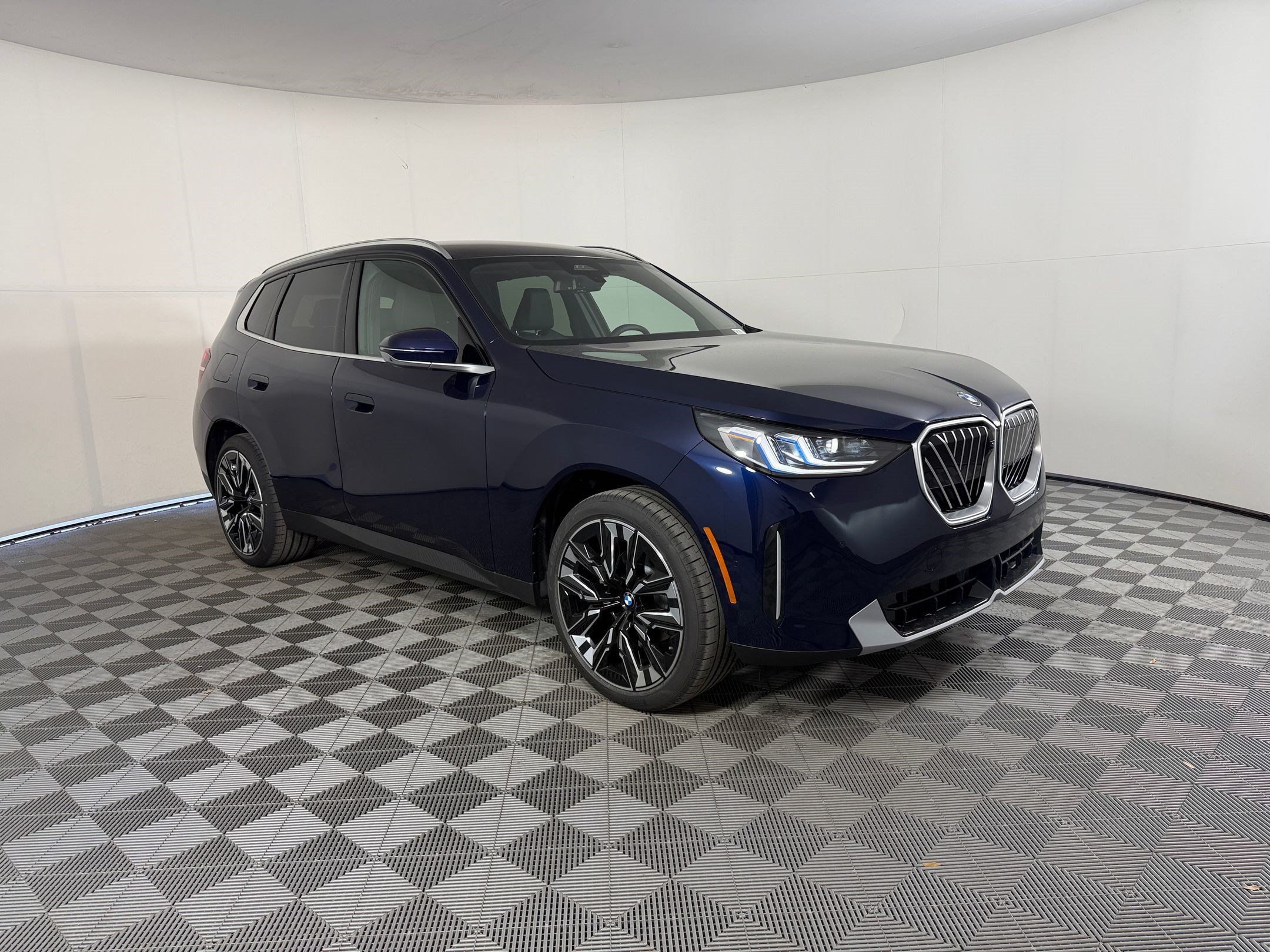 Used 2026 BMW X3 xDrive30i w/ Premium Package AWD/4WD image 7