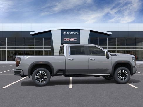 New 2026 GMC Sierra 2500 Denali Ultimate AWD/4WD image 5