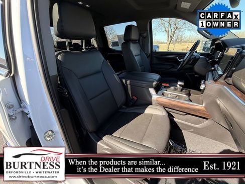 Certified 2023 GMC Sierra 1500 SLT w/ SLT Convenience Package image 16