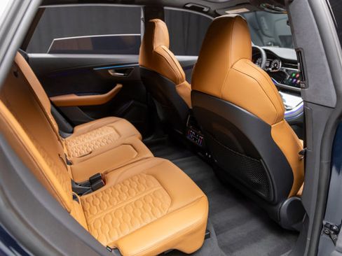 Used 2025 Audi RS Q8 performance image 63