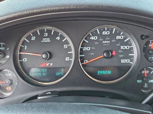 Used 2011 Chevrolet Avalanche LT w/ Suspension Package, Off-Road RWD image 13