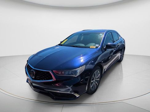 Used 2018 Acura TLX FWD image 2