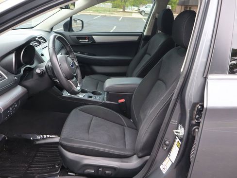 Used 2019 Subaru Outback 2.5i Premium AWD/4WD image 19