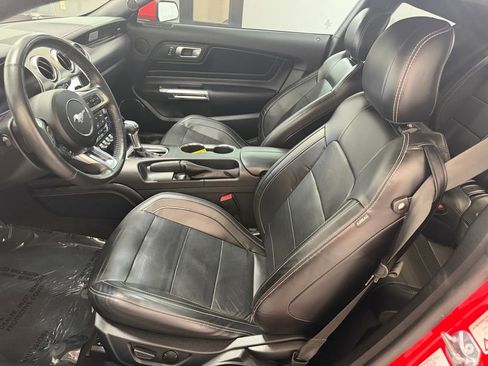 Used 2021 Ford Mustang GT Premium w/ Equipment Group 401A RWD image 28