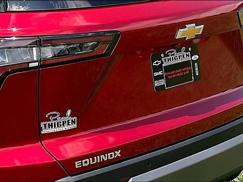 New 2026 Chevrolet Equinox LT FWD image 9