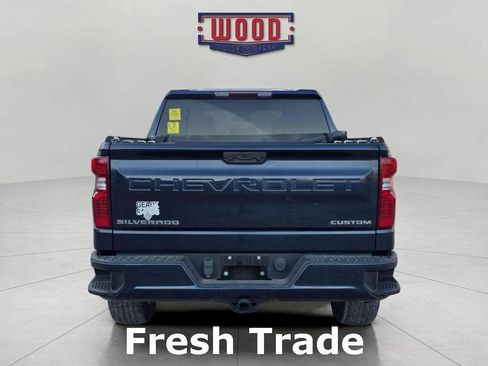 Used 2022 Chevrolet Silverado 1500 Custom image 5