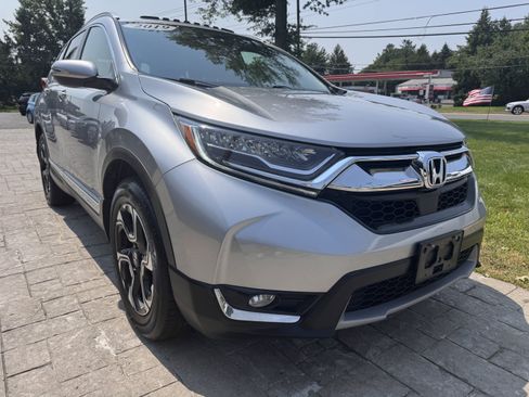 Used 2019 Honda CR-V Touring image 16
