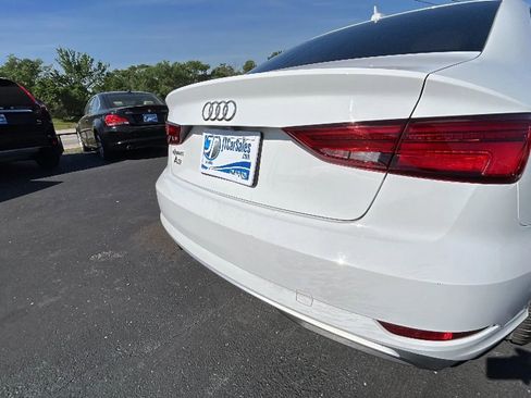 Used 2018 Audi A3 2.0T Premium FWD image 31