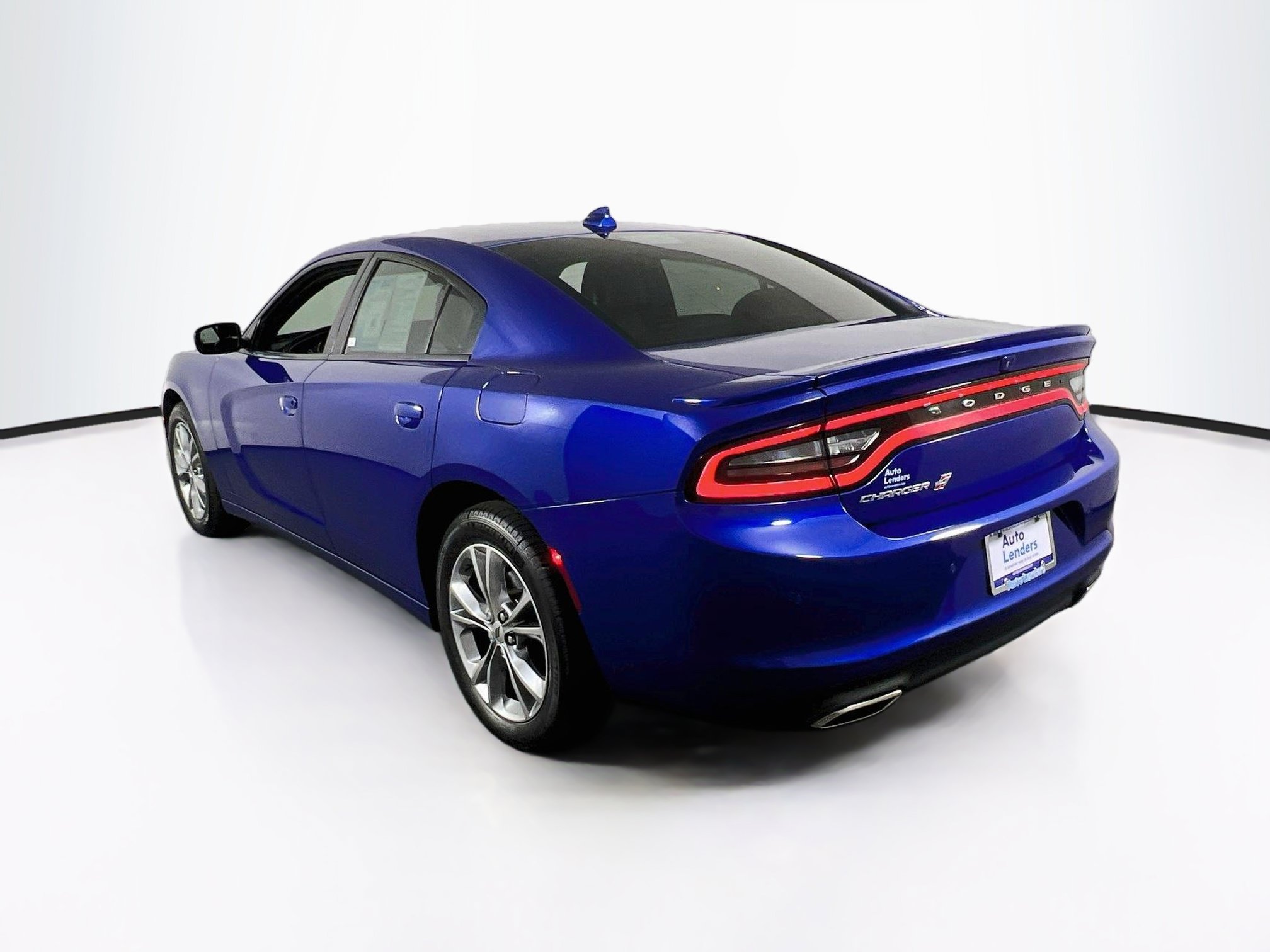 Used 2020 Dodge Charger SXT w/ Plus Group AWD/4WD image 7