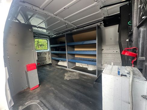 Used 2014 Ford E-250 and Econoline 250 RWD image 19