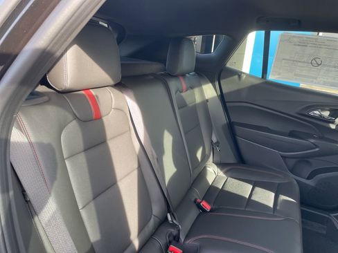 New 2026 Chevrolet Trax RS w/ Sunroof Package image 33