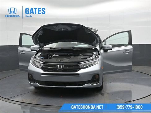 New 2026 Honda Odyssey Touring image 64