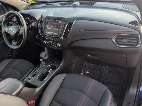 Used 2023 Chevrolet Equinox RS image 28