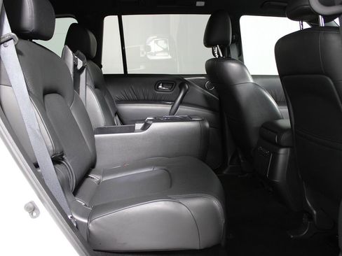 Used 2023 Nissan Armada SL w/ Midnight Edition Package image 35