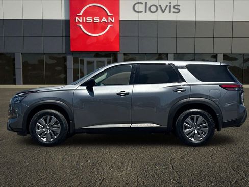 Certified 2025 Nissan Pathfinder S w/ Cargo Package FWD image 6