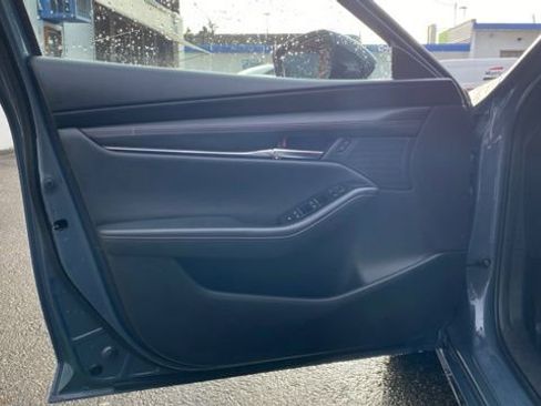 Used 2024 MAZDA MAZDA3 s image 13