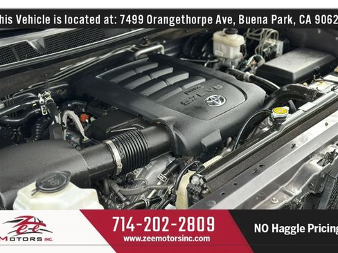 Used 2015 Toyota Sequoia SR5 w/ Premium Package AWD/4WD image 63