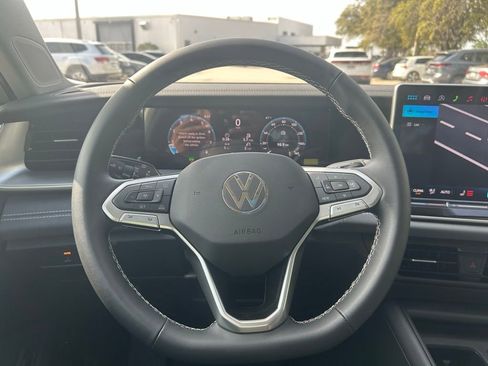 New 2026 Volkswagen Tiguan SE AWD/4WD image 20
