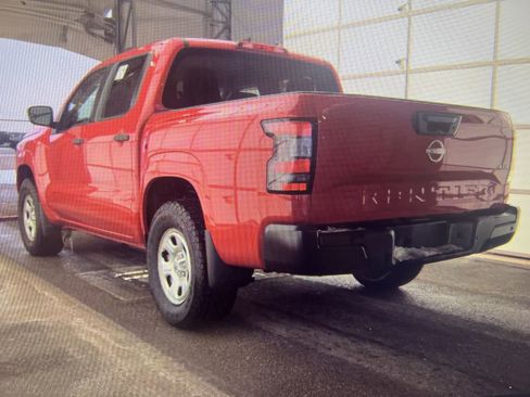 Used 2023 Nissan Frontier S w/ Technology Package image 3