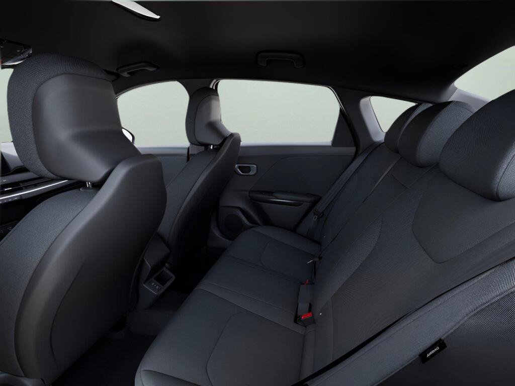 New 2026 Kia K4 FWD image 18
