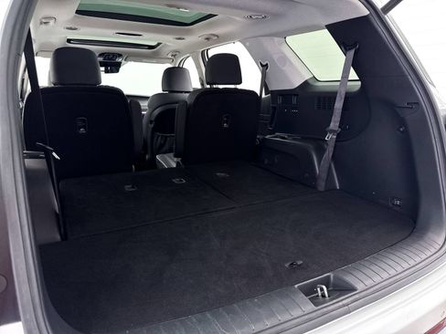 Used 2024 Hyundai Palisade Limited FWD image 37