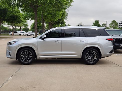 Used 2025 Lexus TX 350 FWD w/ Technology Package image 3