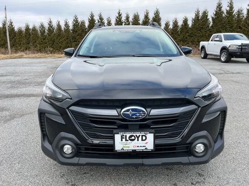 Used 2024 Subaru Outback Premium image 8