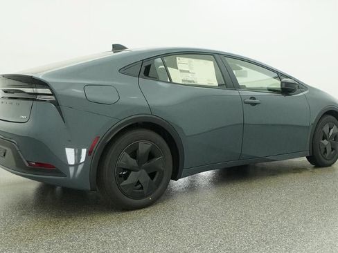 New 2026 Toyota Prius Plug-In Hybrid FWD image 50
