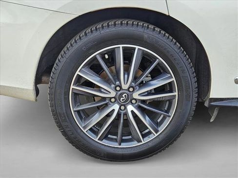 Used 2020 INFINITI QX60 Luxe w/ Sensory Package image 9