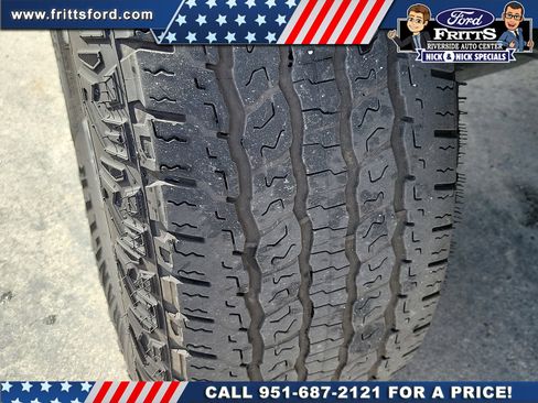 Used 2023 GMC Canyon AT4 w/ AT4 Premium Package image 20