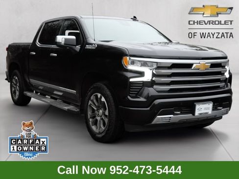 Used 2024 Chevrolet Silverado 1500 High Country w/ Z71 Off-Road Package image 1