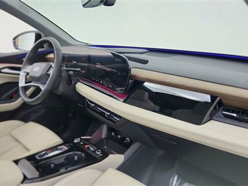 Used 2025 Audi Q6 e-tron Premium Plus w/ Premium Plus image 21