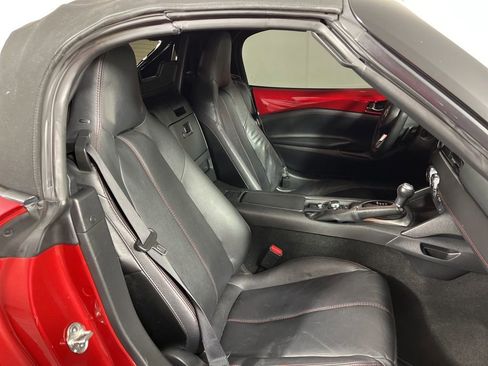 Used 2016 MAZDA MX-5 Miata Grand Touring image 6