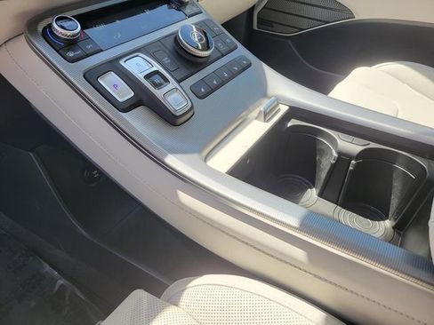 Used 2025 Hyundai Palisade Calligraphy image 28