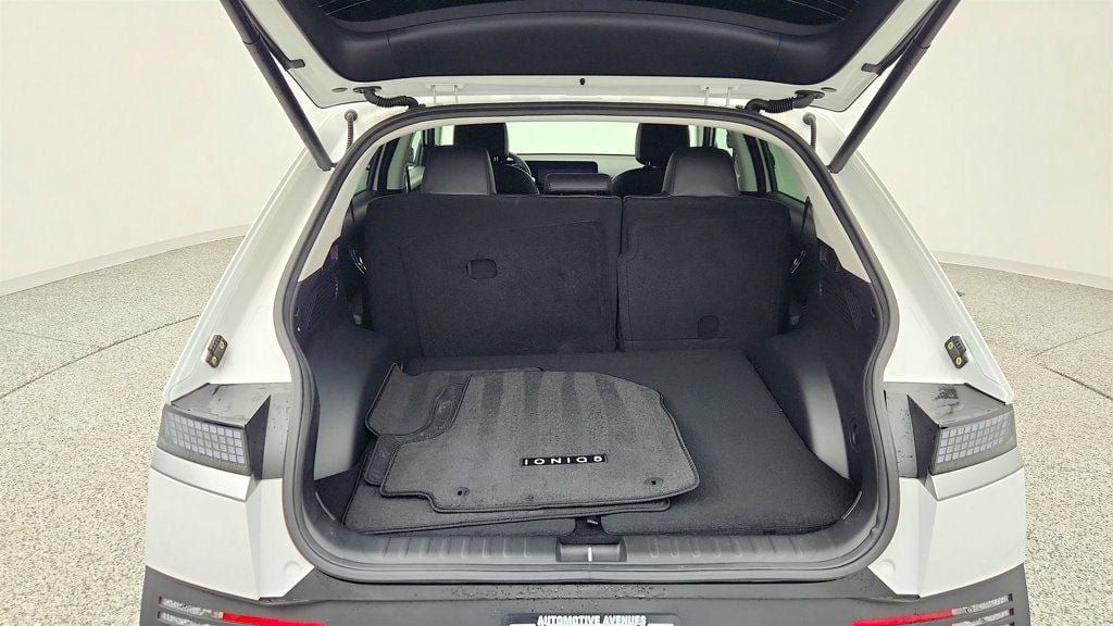 Used 2025 Hyundai Ioniq 5 SEL RWD image 21