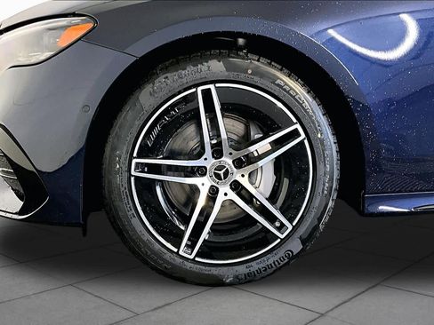 New 2027 Mercedes-Benz E 350 4MATIC Sedan image 17