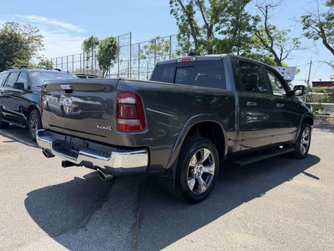 Used 2019 RAM 1500 Laramie AWD/4WD image 7