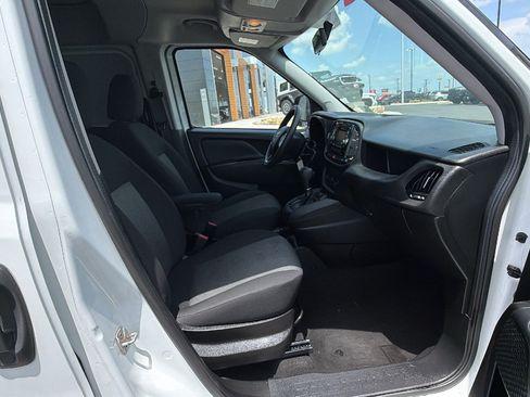 Used 2022 RAM ProMaster City Tradesman FWD image 20