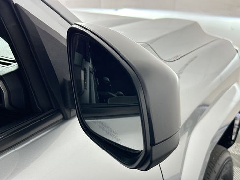 Used 2025 Toyota Tacoma SR image 10