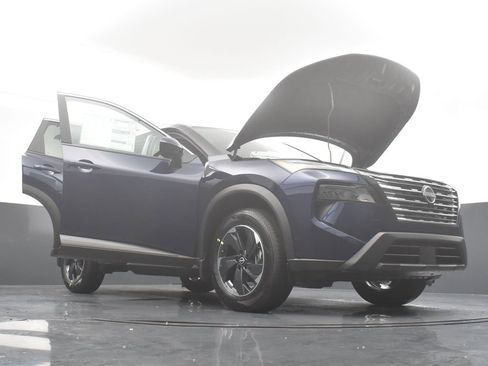 New 2026 Nissan Rogue SV w/ SV Premium Package image 39