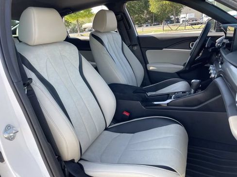 Used 2025 Acura Integra A-Spec FWD image 27