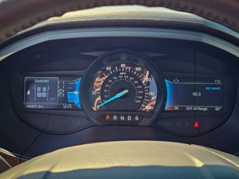 Used 2022 Ford Edge SEL w/ Convenience Package AWD/4WD image 16
