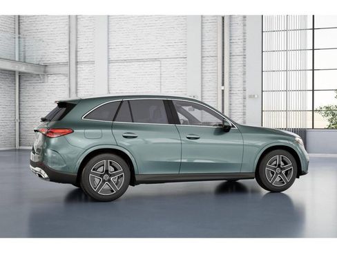New 2026 Mercedes-Benz GLC 300 4MATIC image 18