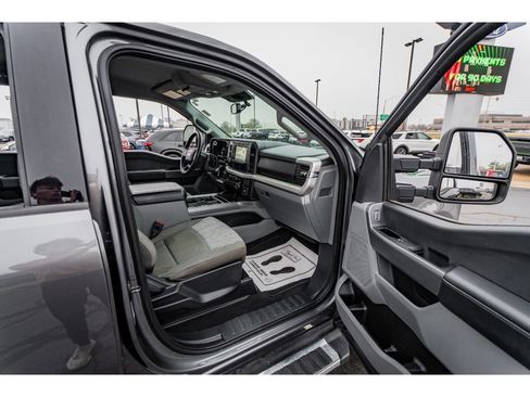 Used 2023 Ford F350 XLT w/ FX4 Off-Road Package image 21
