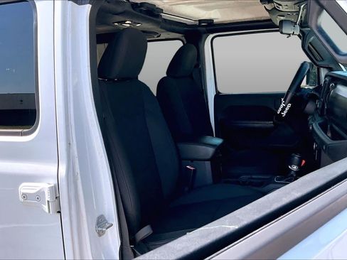 Used 2019 Jeep Wrangler Unlimited Sport S AWD/4WD image 8